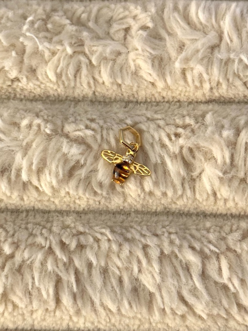 Gold Bee Charm Pandora